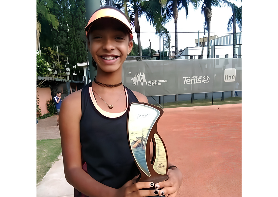 Maria Clara campeã no Instituto Tênis SP