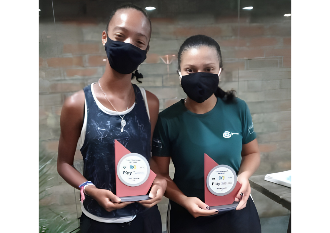Maria Clara vice-campeã no Play Tênis