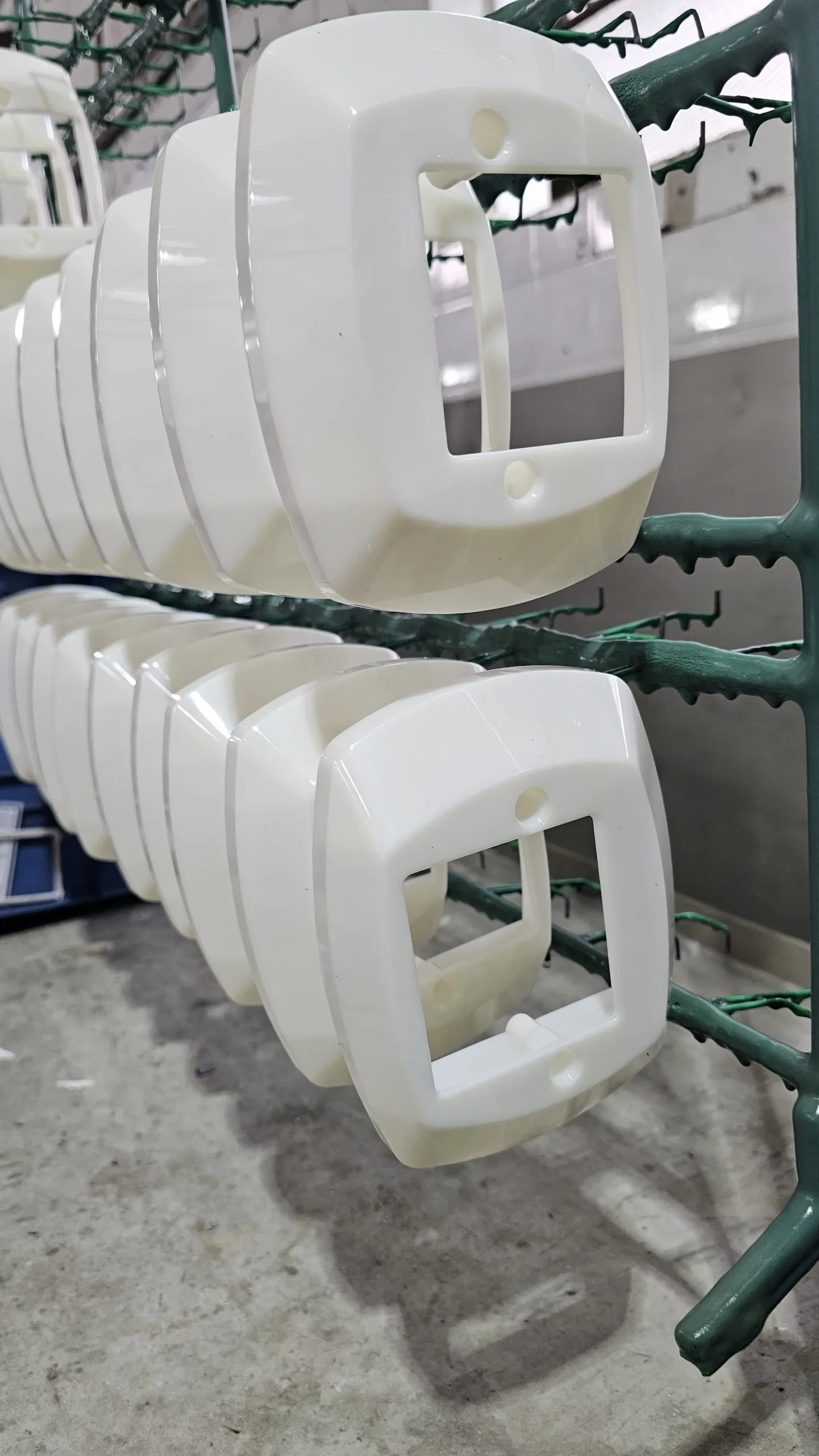 Linha de produção da fábrica El Shadai